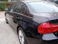 Second-hand BMW 318 140 CP (102 kW) 2010 Negru Berlinǎ