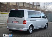 second-hand VW Caravelle T5