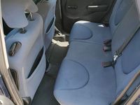 Second-hand Honda Jazz 86 CP (63 kW) 2004 Hatchback