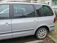 Second-hand VW Sharan 140 CP (102 kW) 2008 Argintiu Monovolum