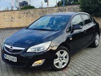 Second-hand Opel Astra 100 CP (73 kW) 2011 Negru