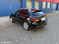 Second-hand Infiniti QX70 Premium 238 CP (175 kW) 2013 Culoarenegru SUV