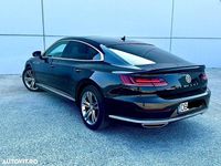 Second-hand VW Arteon R-line 150 CP (110 kW) 2018 Culoarenegru Berlinǎ
