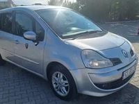 Second-hand Renault Grand Modus 110 CP (80 kW) 2011 Argintiu Monovolum