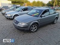 Second-hand VW Passat 131 CP (96 kW) 2003 Argintiu Berlinǎ
