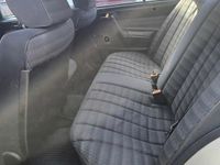 Second-hand Mercedes 190 121 CP (88 kW) 1989 Bej Berlinǎ