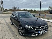 Second-hand Mercedes E220 All-Terrain Exclusive 194 CP (142 kW) 2018 Culoarenegru Break