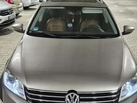 Second-hand VW Passat 170 CP (125 kW) 2012 Maro Break