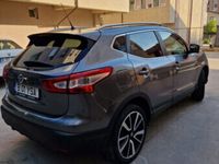 second-hand Nissan Qashqai J11 tekna