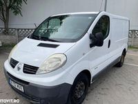 Second-hand Renault Trafic 115 CP (84 kW) 2014 Culoarealb Monovolum
