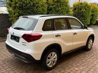 second-hand Suzuki Vitara 1.4 Boosterjet Hybrid Club