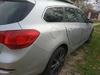 Second-hand Opel Astra 136 CP (100 kW) 2014 Gri Break