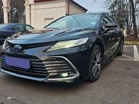 Second-hand Toyota Camry Executive 218 CP (160 kW) 2021 Culoarenegru Berlinǎ