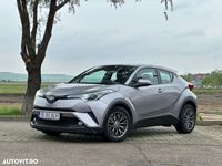 second-hand Toyota C-HR 1.8 HSD 4x2 CVT C-enter