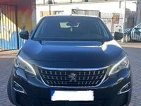 Second-hand Peugeot 3008 120 CP (88 kW) 2017 Negru SUV