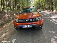 Second-hand Dacia Duster Celebration 150 CP (110 kW) 2024 Culoareportocaliu SUV