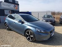 second-hand Volvo V40 D2