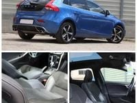 Second-hand Volvo V40 152 CP (111 kW) 2019 Albastru Break