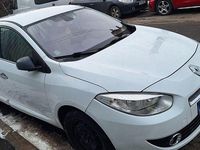 Second-hand Renault Fluence 110 CP (80 kW) 2011 Culoarealb Berlinǎ
