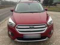 Second-hand Ford Kuga Titanium 180 CP (132 kW) 2017 Culoarerosu SUV
