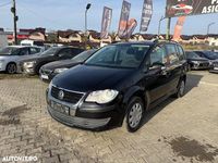 Second-hand VW Touran Comfortline 140 CP (102 kW) 2009 Culoarenegru Monovolum