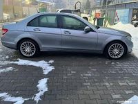 Second-hand Mercedes C200 135 CP (99 kW) 2010 Berlinǎ