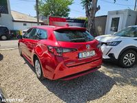 Second-hand Toyota Corolla 116 CP (85 kW) 2020 Rosu Break