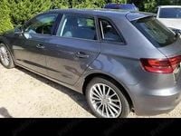 Second-hand Audi A3 150 CP (110 kW) 2015 Culoareargint Berlinǎ