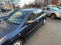 Second-hand Opel Astra 75 CP (55 kW) 2006 Culoarealbastru Berlinǎ