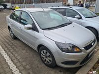 second-hand Ford Focus an 2010 1.6i impecabil