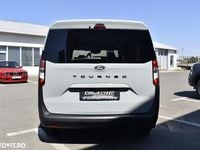 Nouă Ford Tourneo Courier Trend 125 CP (91 kW) 2025 Culoaregri Monovolum