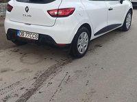 Second-hand Renault Clio IV Expression 75 CP (55 kW) 2015 Culoarealb Berlinǎ