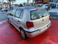 Second-hand VW Polo 75 CP (55 kW) 2002 Argintiu Hatchback