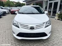 second-hand Toyota Avensis Combi 1.8 Executive