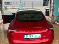 Second-hand Tesla Model 3 366 kW (498 CP) 2024 Culoarerosu Berlinǎ