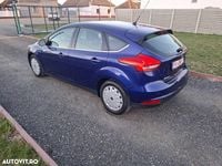 Second-hand Ford Focus Titanium 105 CP (77 kW) 2016 Albastru Hatchback