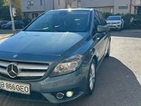 Second-hand Mercedes B200 136 CP (100 kW) 2012 Albastru Monovolum