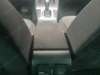 Second-hand VW Passat 140 CP (102 kW) 2014 Argintiu Break