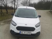 second-hand Ford Transit courier
