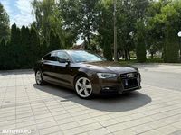 Second-hand Audi A5 Sport 177 CP (130 kW) 2013 Culoaremaro Coupe