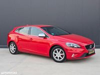Second-hand Volvo V40 R-Design 120 CP (88 kW) 2016 Rosu Break