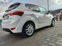 Second-hand Hyundai ix20 90 CP (66 kW) 2016 Alb Hatchback