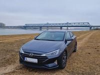 Second-hand Hyundai Elantra Classic 128 CP (94 kW) 2019 Culoaregri Berlinǎ