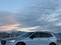 Second-hand Volvo XC60 197 CP (144 kW) 2020 Culoareargint SUV