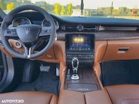 Second-hand Maserati Quattroporte GranLusso 275 CP (202 kW) 2017 Culoarenegru Berlinǎ