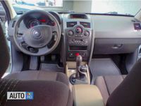 Second-hand Renault Mégane II 115 CP (84 kW) 2003 Argintiu Hatchback