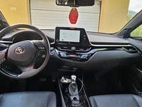 Second-hand Toyota C-HR 184 CP (135 kW) 2022 Alb SUV