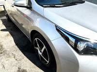 Second-hand Toyota Corolla 132 CP (97 kW) 2016 Argintiu Berlinǎ