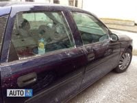 Second-hand Opel Vectra 75 CP (55 kW) 1998 Albastru marin Berlinǎ