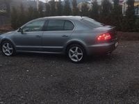 Second-hand Skoda Superb 160 CP (117 kW) 2009 Gri Berlinǎ